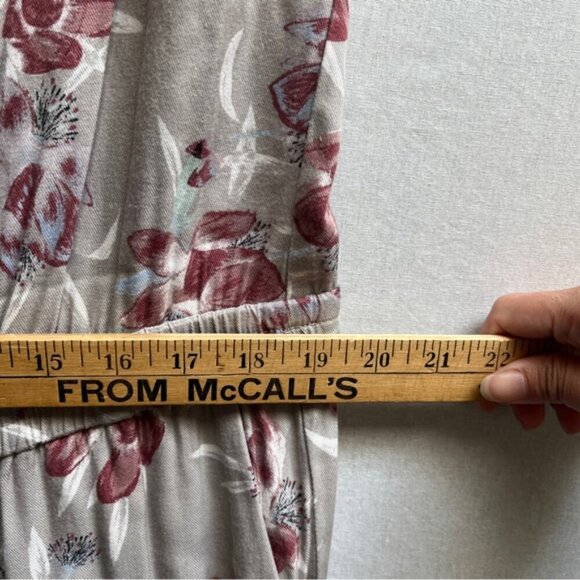 Talula Aritzia floral strapless jumpsuit Sz M - Picture 10 of 11